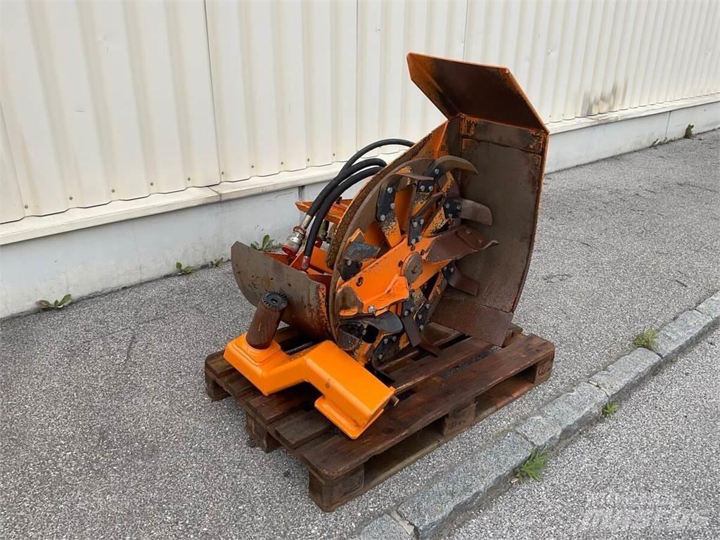 Mulag GF 2 900 R Samojízdné sekačky