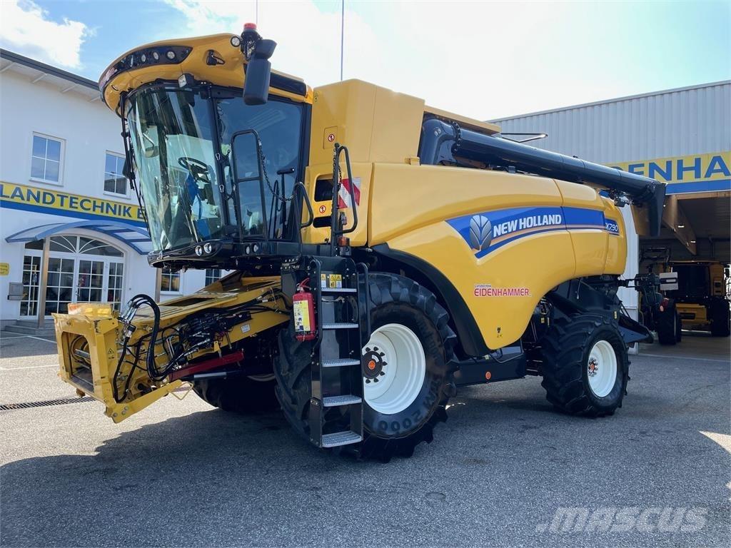 New Holland CX 7.90 Sklízecí mlátičky