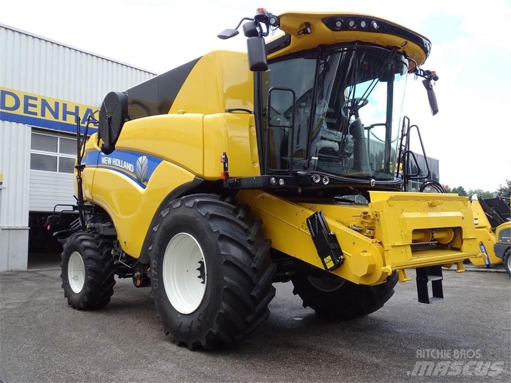 New Holland CX 8.80 Sklízecí mlátičky
