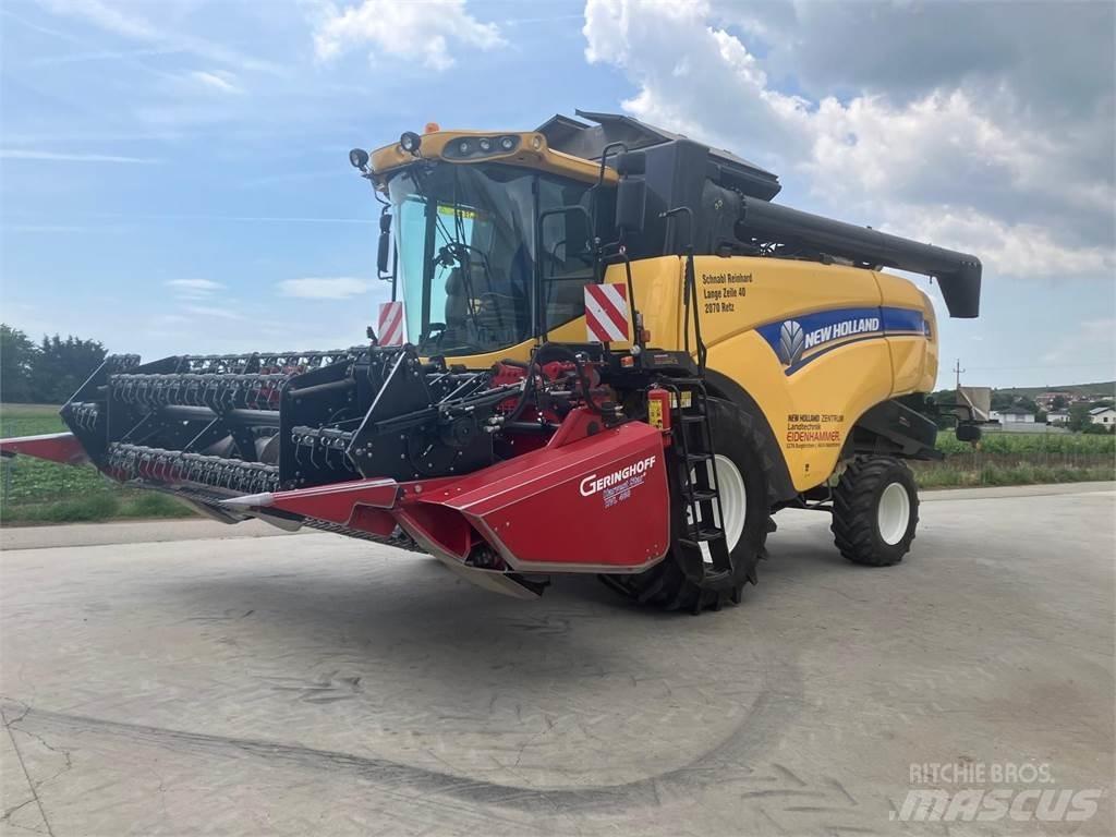 New Holland CX5080 Sklízecí mlátičky