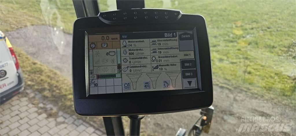 New Holland CX8040 Sklízecí mlátičky