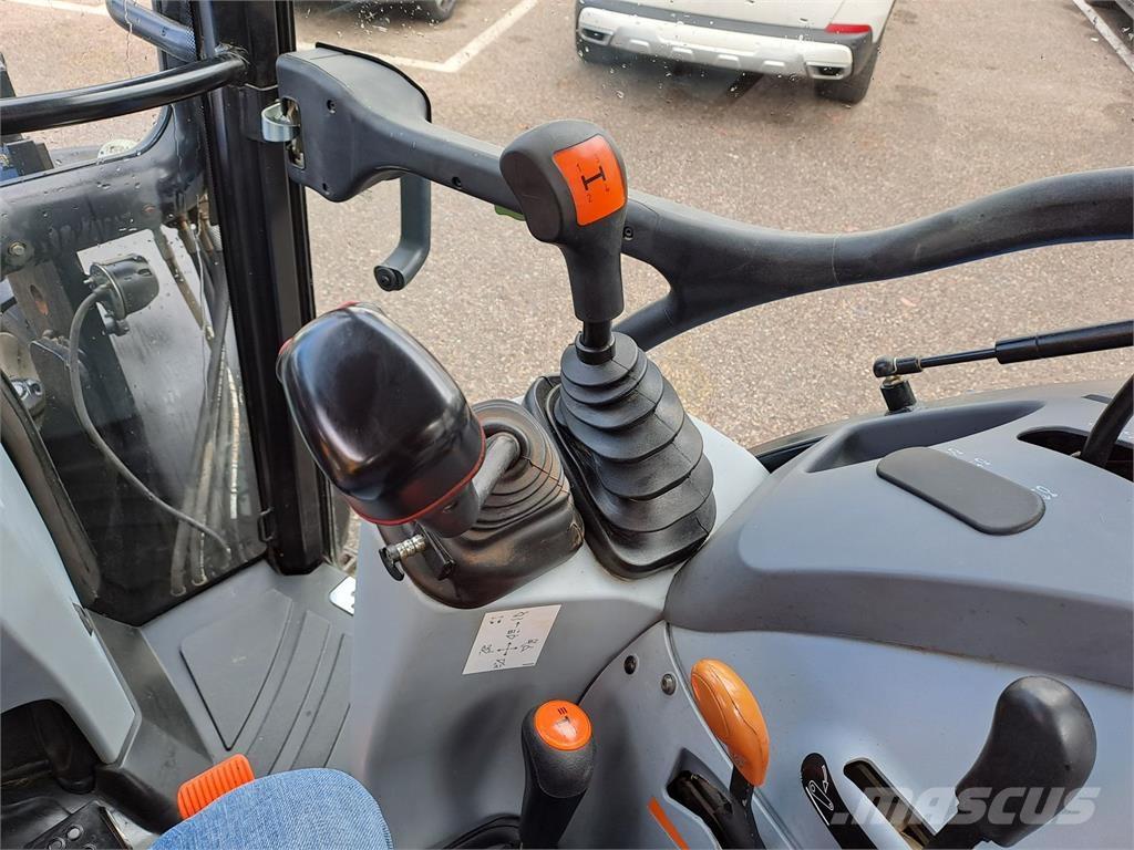 New Holland T 5.75 Traktory