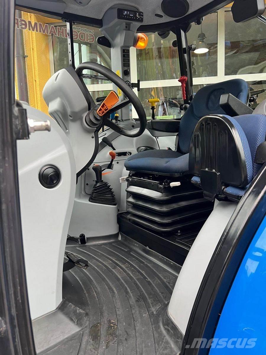 New Holland T5.85 Traktory