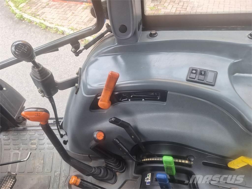 New Holland TL 70 Traktory