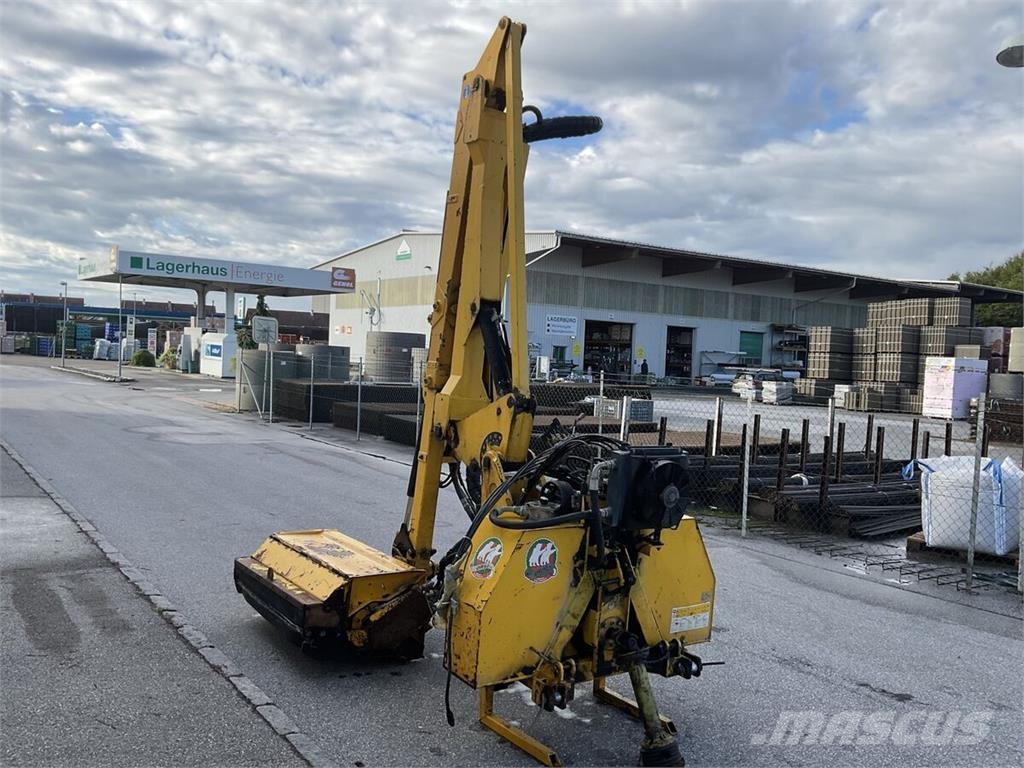 Orsi Royal 760 T Samojízdné sekačky
