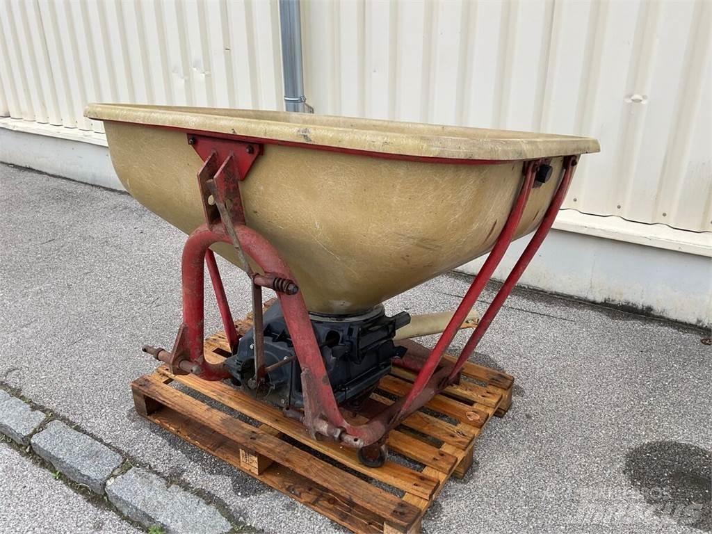  P 400 Jiné hnojicí stroje a příslušenství