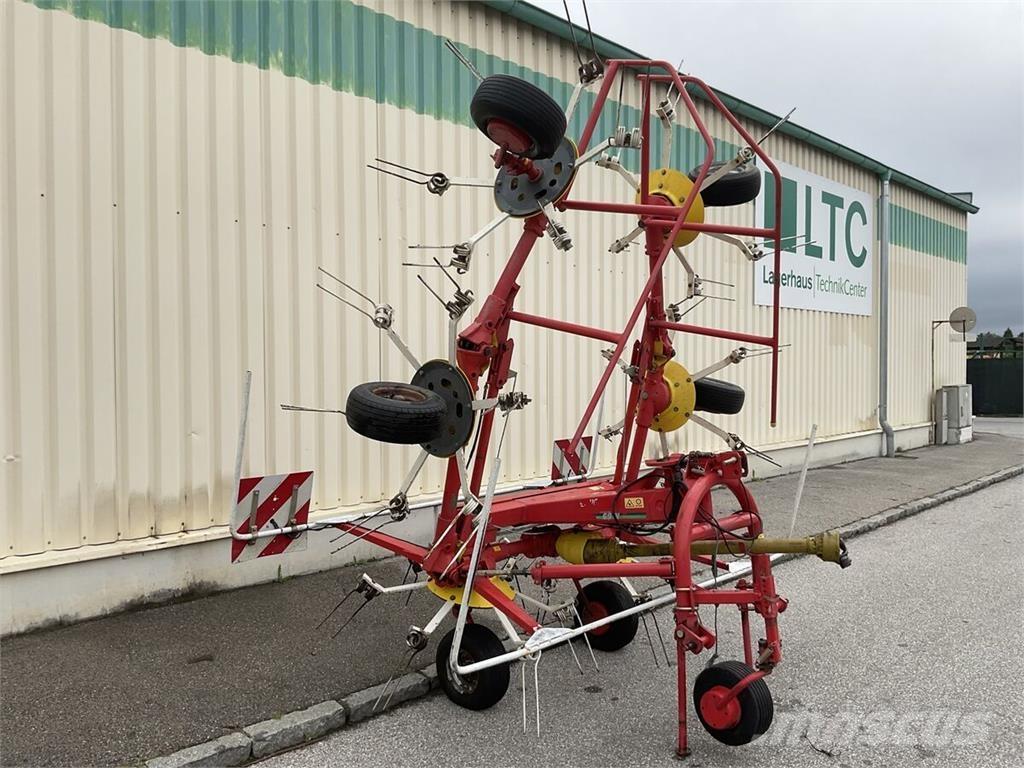 Pöttinger HIT 69 N Obraceče a shrabovače sena