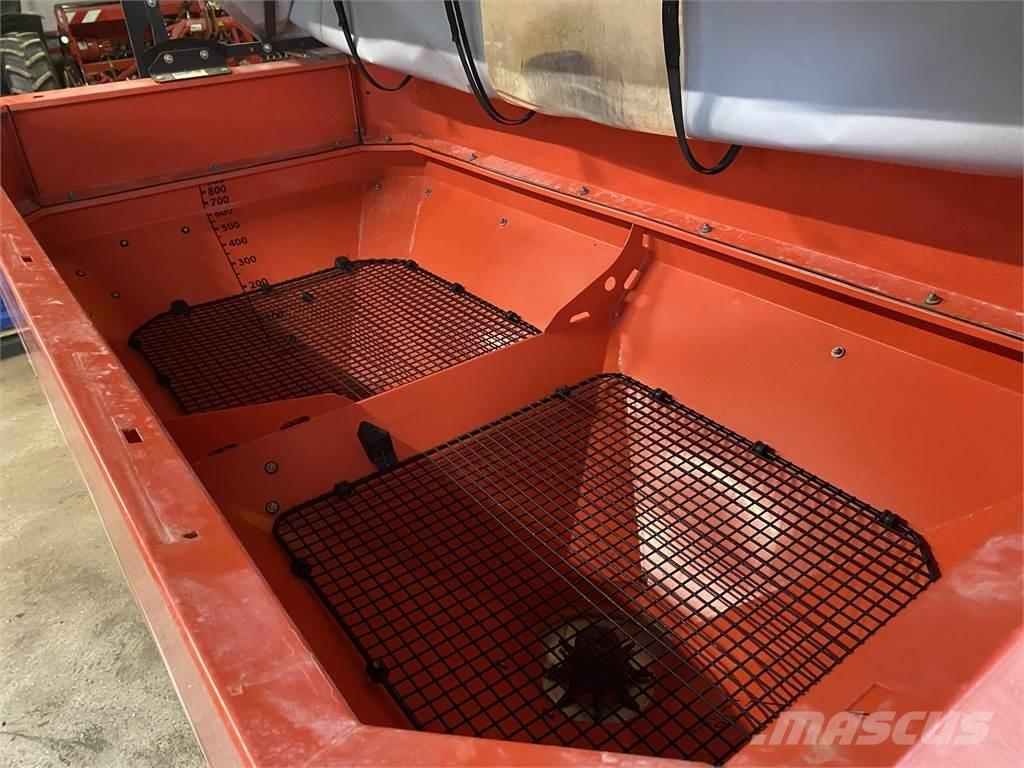 Rauch Axis 20.1 W Jiné hnojicí stroje a příslušenství