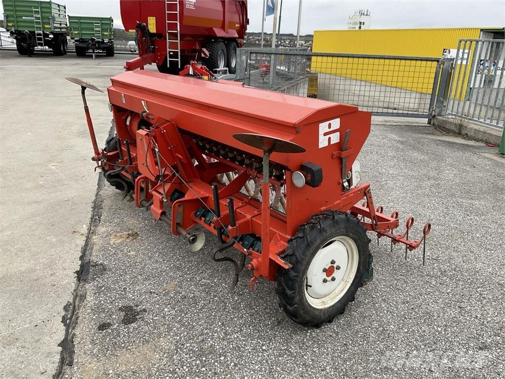 Reform Semo 99 Mechanické secí stroje