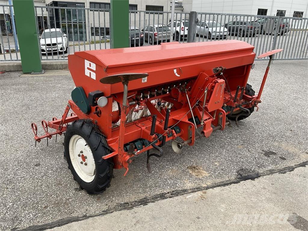 Reform Semo 99 Mechanické secí stroje