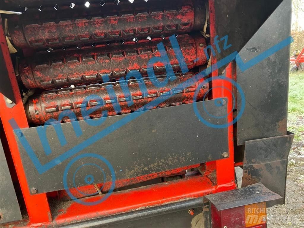 SIP Maispflücker Sklízecí mlátičky