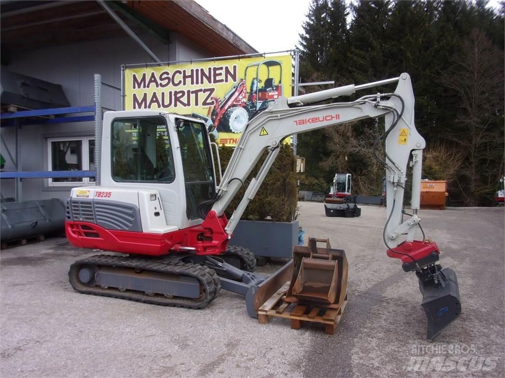 Takeuchi TB 235 Mini rýpadla < 7t