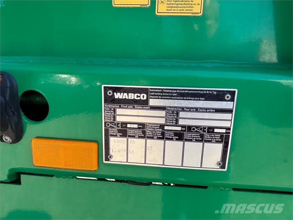 Tebbe DS 140 Rozmetadla chlévské mrvy
