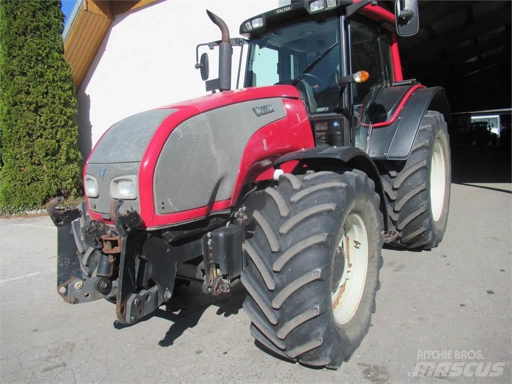 Valtra T 191 HiTech Traktory
