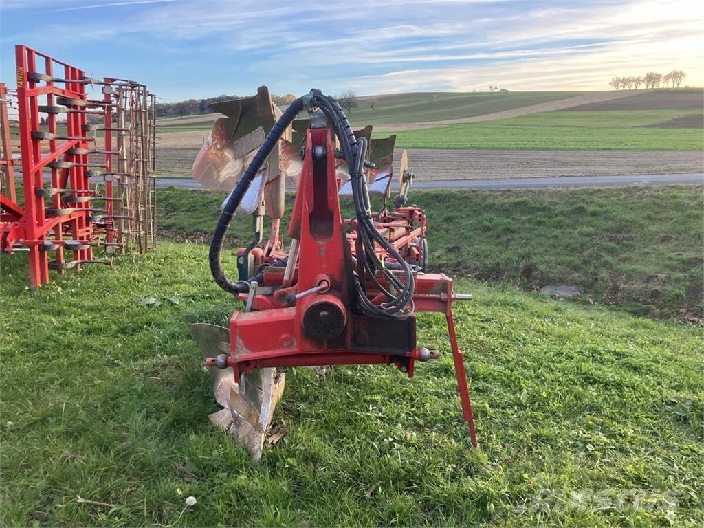 Vogel & Noot XMS 1050 Konvenční pluh