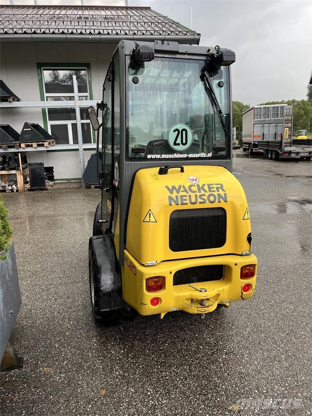 Wacker Neuson WL 20 Čelní nakladače a rypadla
