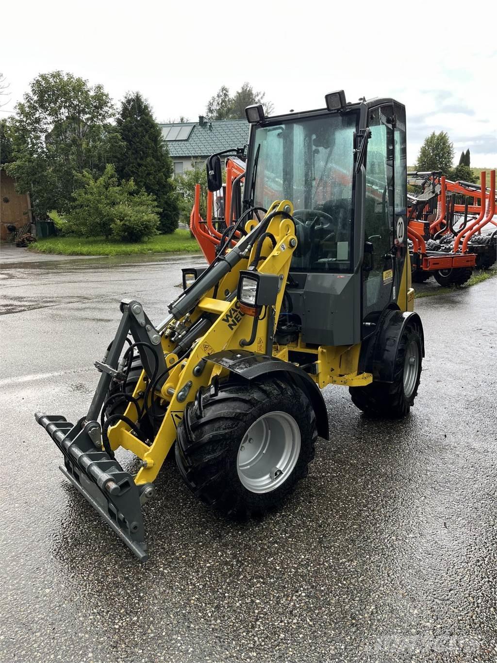 Wacker Neuson WL 20 Čelní nakladače a rypadla