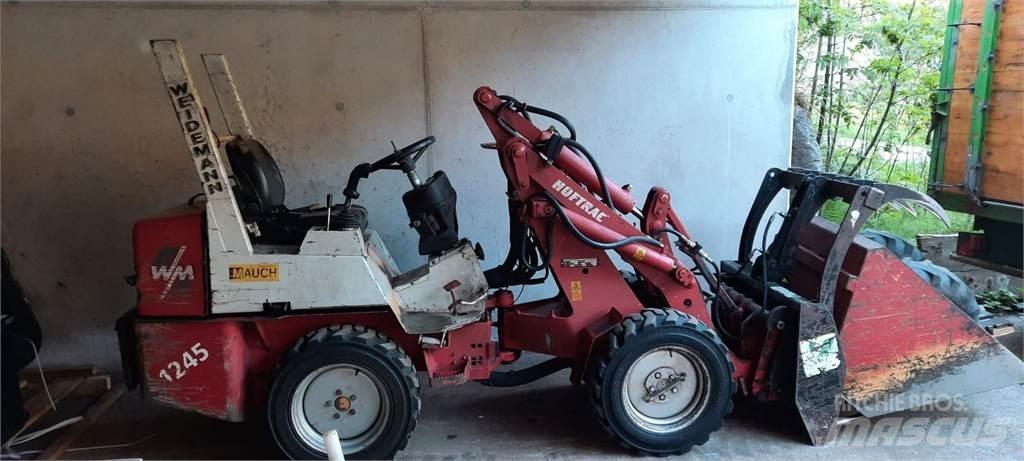 Weidemann 1245 Čelní nakladače a rypadla