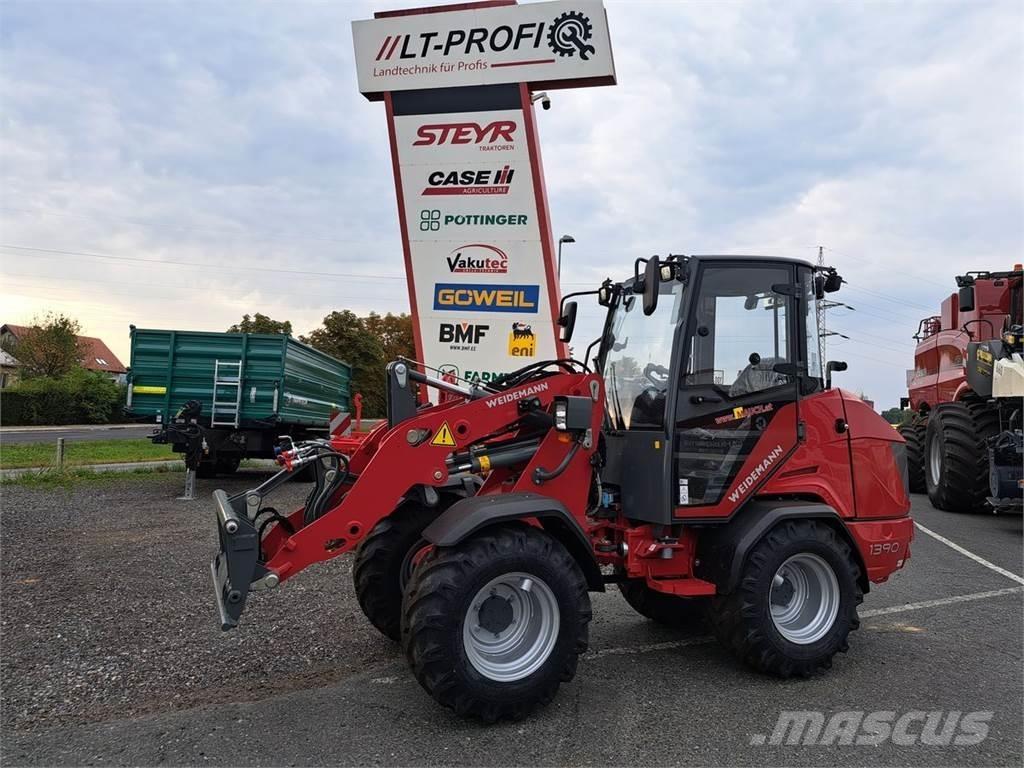 Weidemann 1390 Čelní nakladače a rypadla