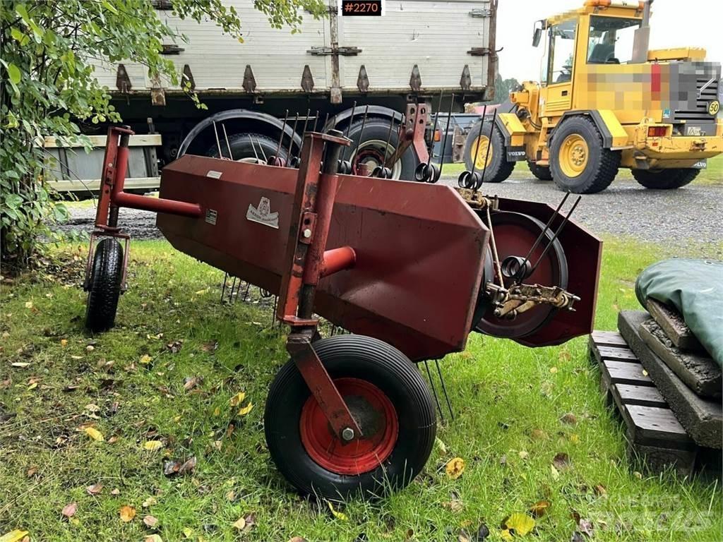 Akron Kombi 10 Stroje na sklizeň pícnin-příslušenství