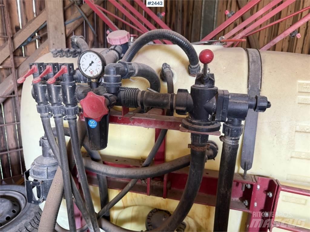 Hardi 800L 12m Vinařské postřikovače