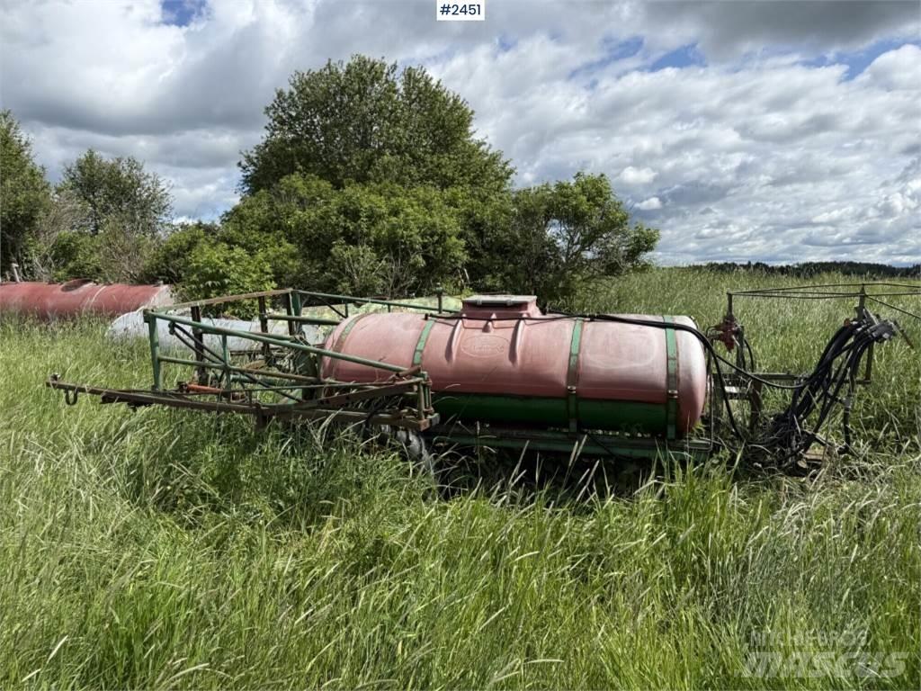 Moteska 2000liter Vinařské postřikovače