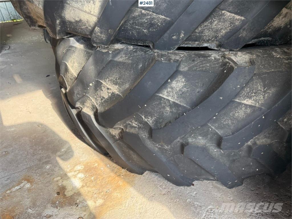 Pirelli TM800 Příslušenství