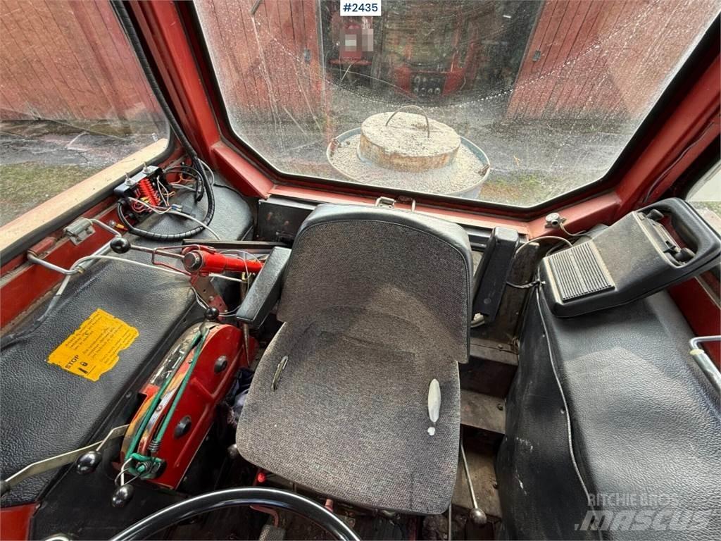 Volvo BM T 800 C Traktory