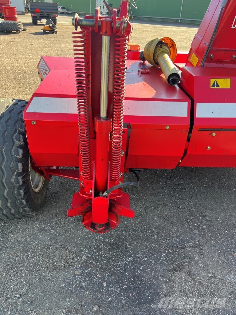 JF FCT 900 Stroje na sklizeň pícnin-příslušenství