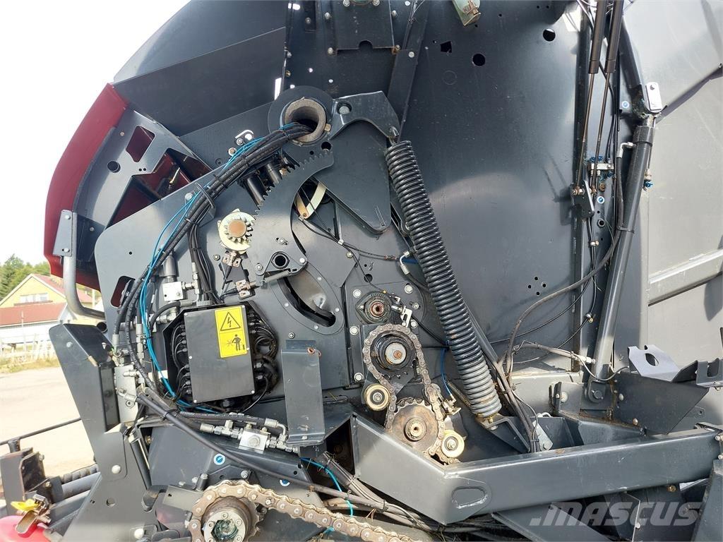 Kuhn VBP 3195 Lis na válcové balíky