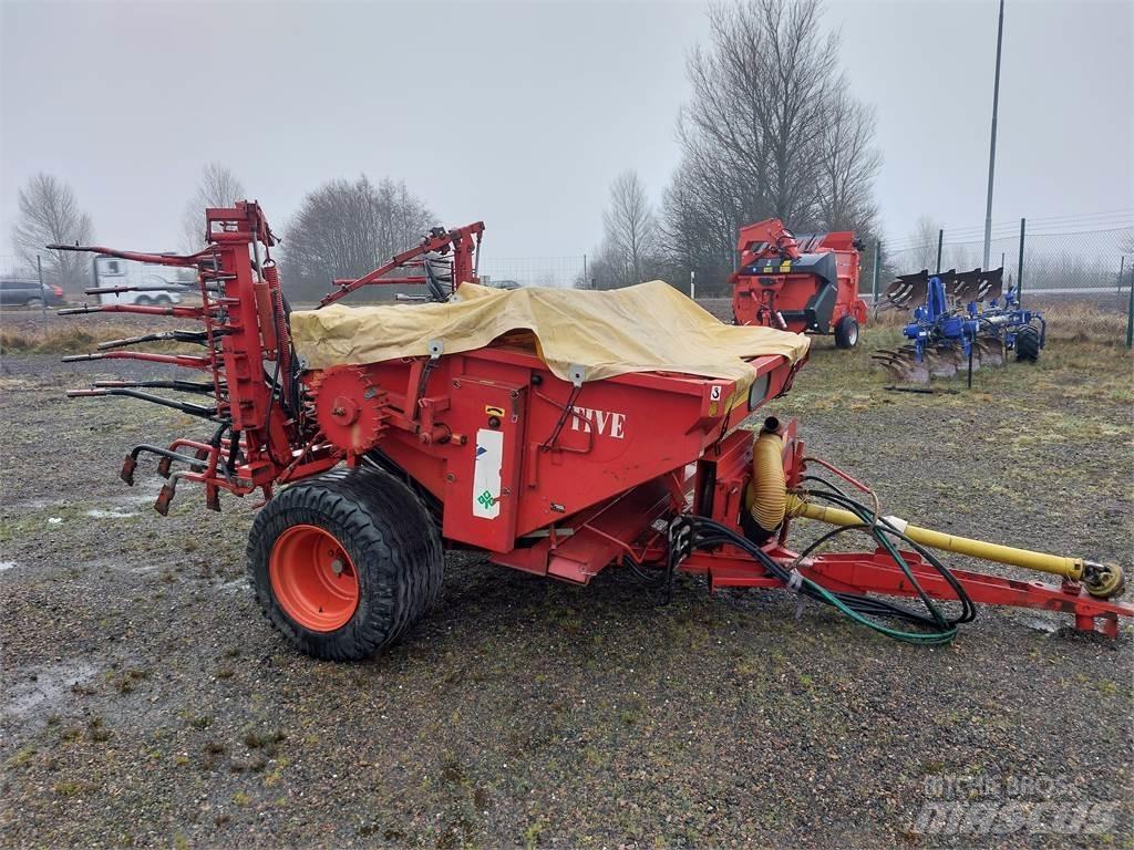 Tive 2004 Mechanické secí stroje