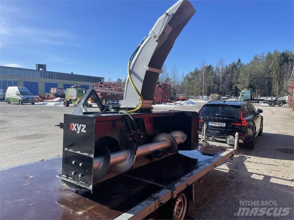 XYZ 2400 Další silniční a sněhové stroje
