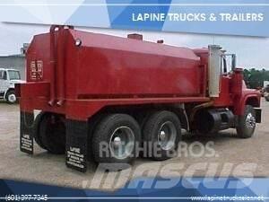 Mack R690ST Cisterny na vodu