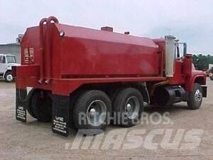Mack R690ST Cisterny na vodu