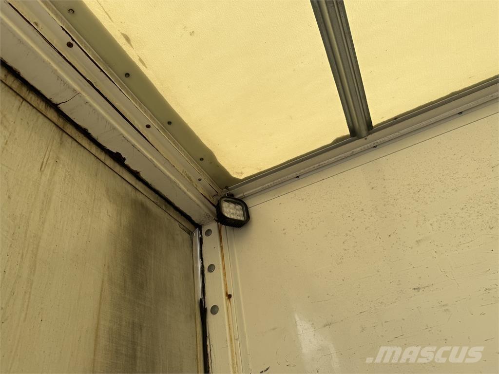 Kel-Berg D100 V Skříňové návěsy