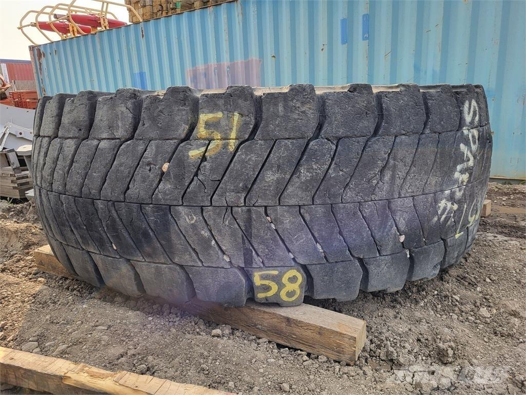 Bridgestone VREV Pneumatiky, kola a ráfky
