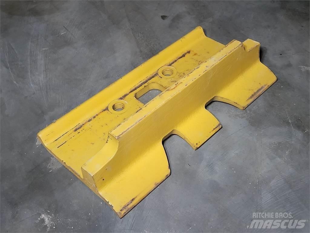 CAT 384-3019 Kolové dozery