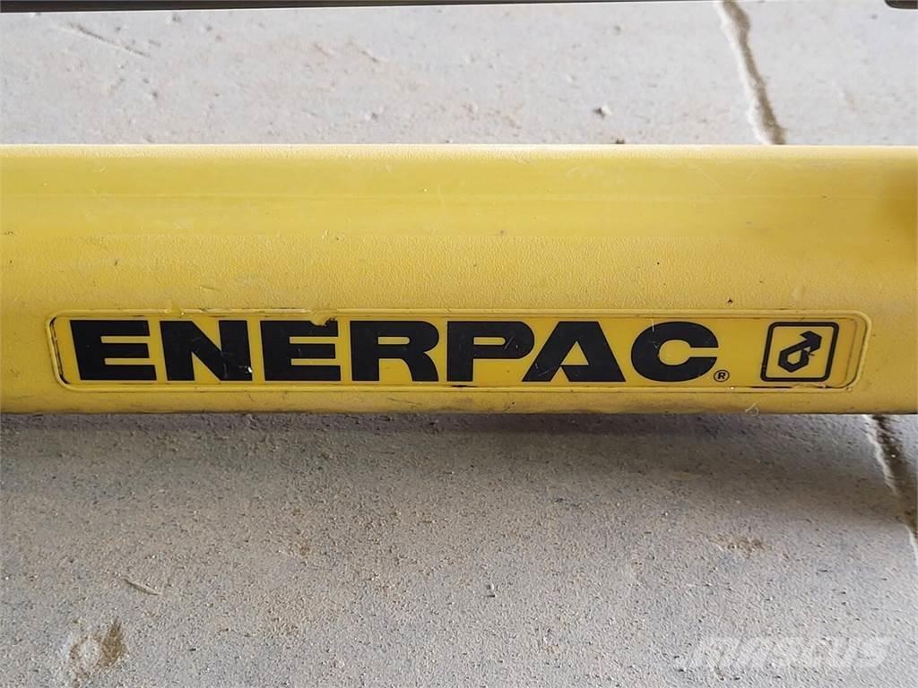  ENERPAC Vodní čerpadla