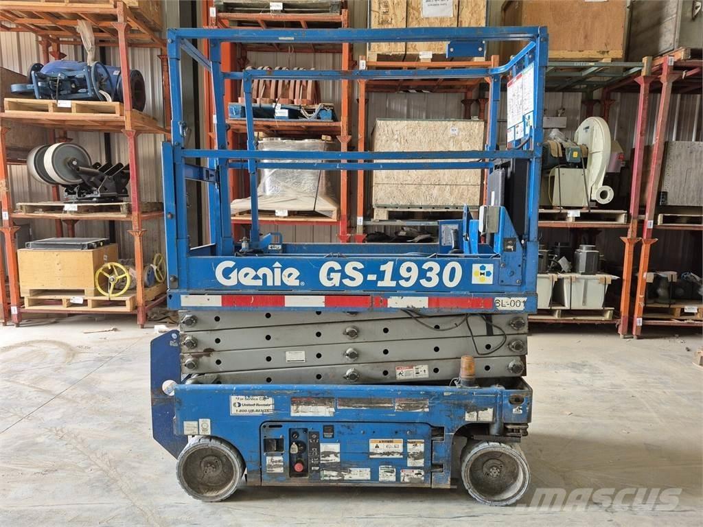 Genie GS-1930 Nůžková zvedací plošina