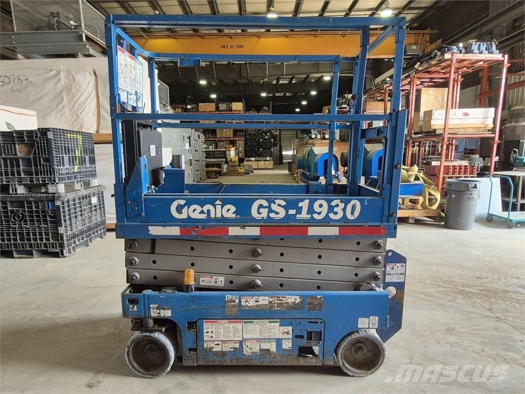 Genie GS-1930 Nůžková zvedací plošina