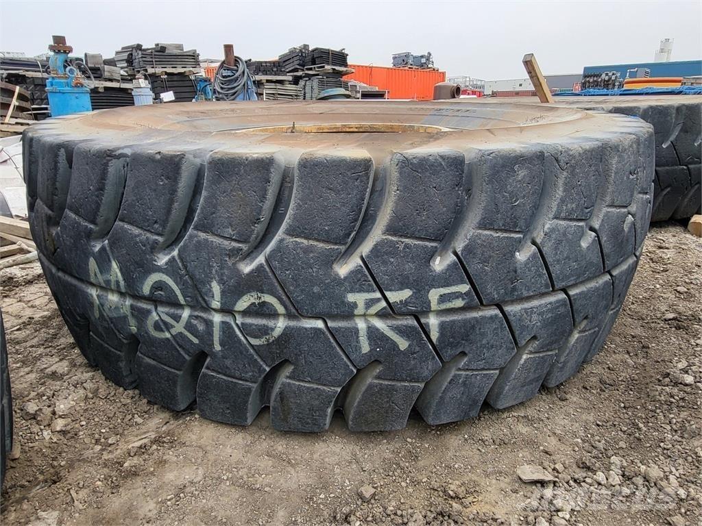 Goodyear RM-4B+ Pneumatiky, kola a ráfky
