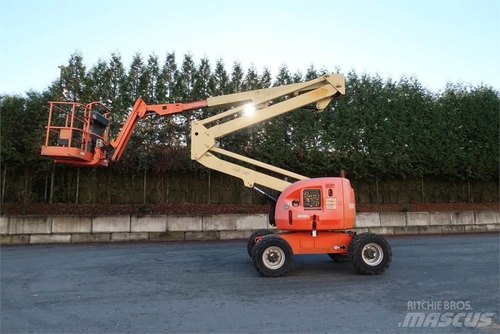 JLG 450AJ Kloubové plošiny