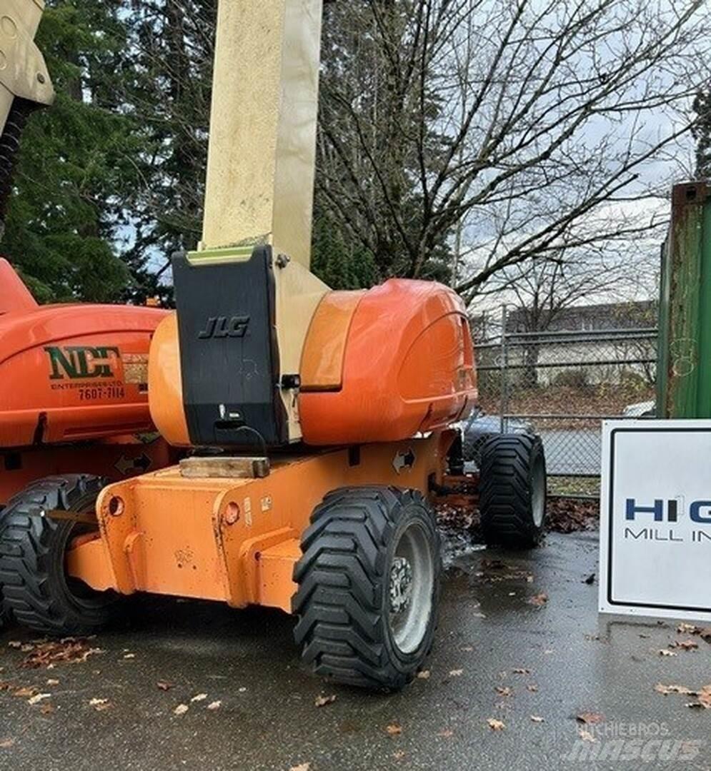 JLG 800AJ Kloubové plošiny