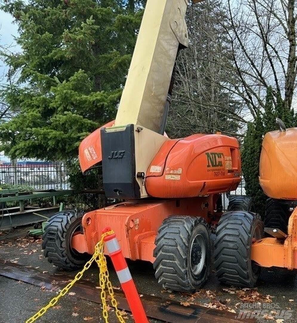 JLG 800AJ Kloubové plošiny