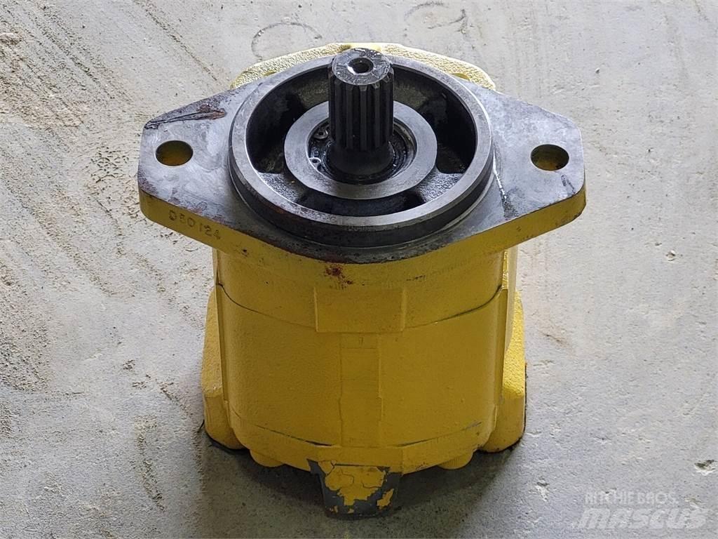 Komatsu 704-30-42140R Vodní čerpadla