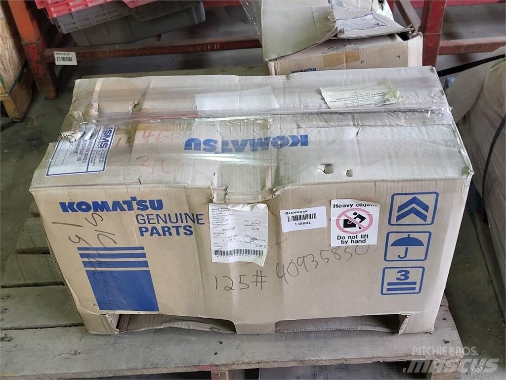 Komatsu 705-52-42090 Vodní čerpadla