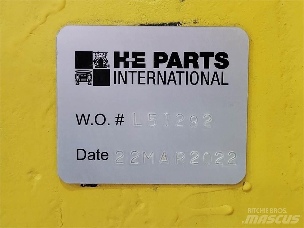 Komatsu EH9423 Kloubové dempry