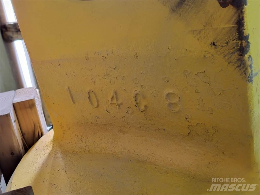 Komatsu EH9423 Kloubové dempry