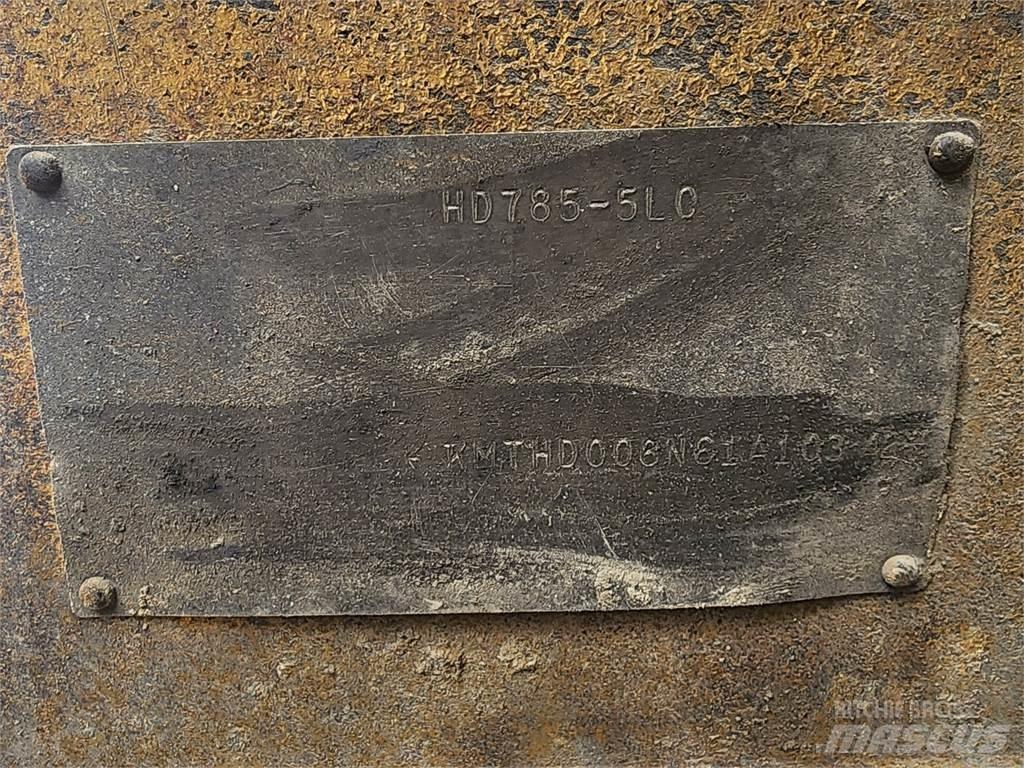 Komatsu HD785-5LC Kloubové dempry