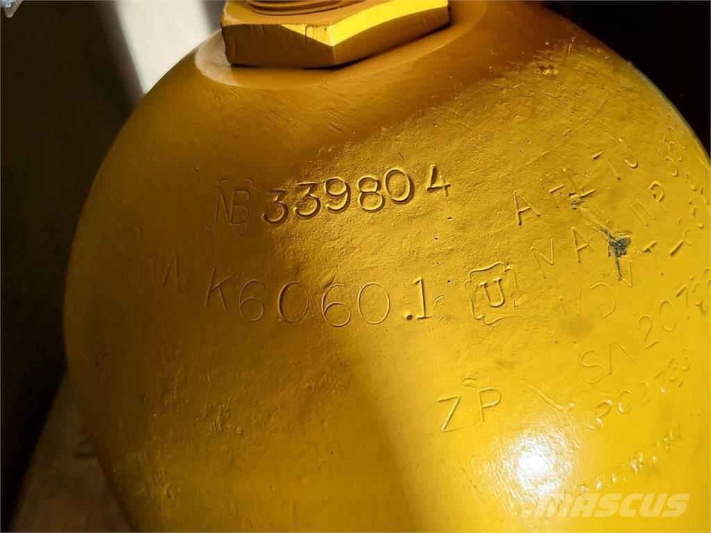 Komatsu PC2733 Kloubové dempry